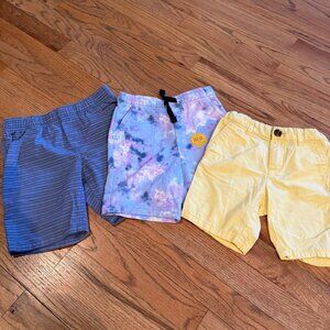 CAT & JACK BOYS LOT OF 3 SHORTS 5T YELLOW BLUE MULTI